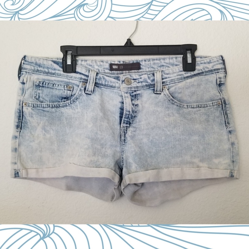 Levi's Shorts Acid Wash Rhinestone